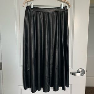 New York Invasion Vegan Leather Skirt NWOT